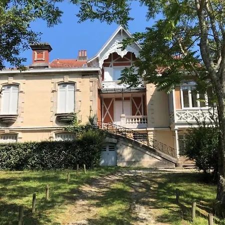Apartment Magnifique Dans La D'hiver